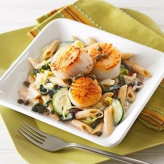 Lemon Butter Sauce With Pan-seared Scallops and Pasta