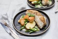 Seared Scallops With Baby Potatoes and Snap Peas