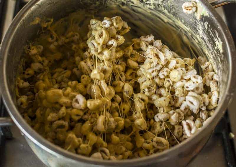 Stir rice krispie Stir rice krispie