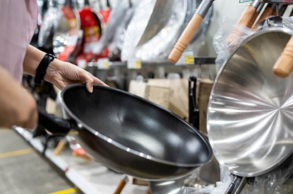 Made In vs All Clad Cookware Comparison Made In vs All Clad Cookware Comparison