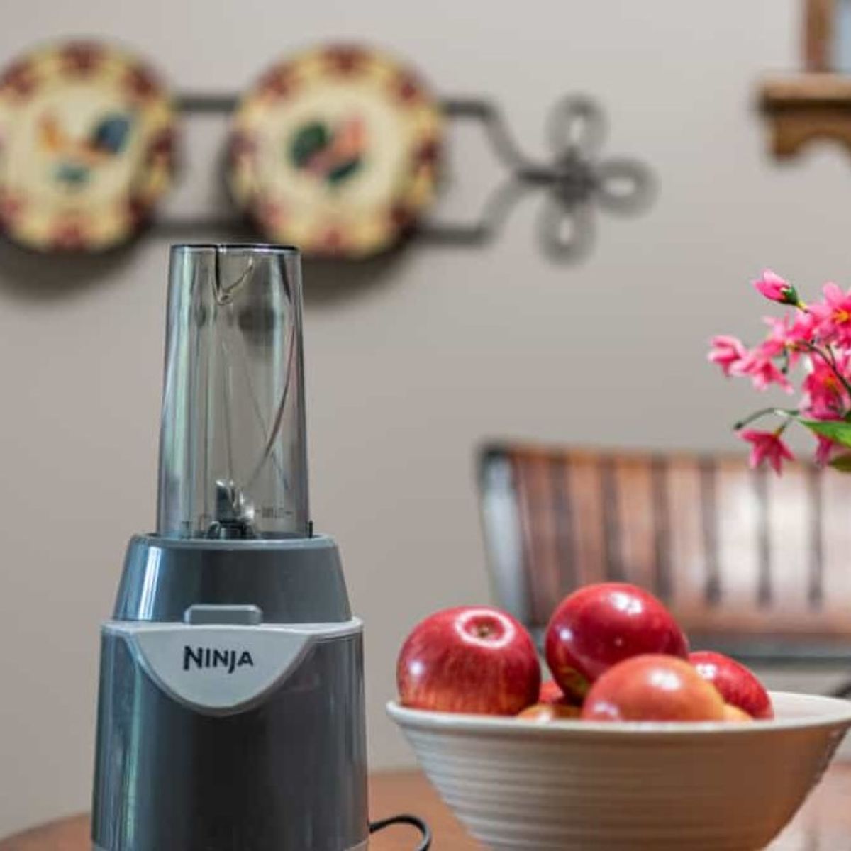 Nutribullet-Vs-Ninja-Which-Blender-Is-Better (1) Nutribullet-Vs-Ninja-Which-Blender-Is-Better